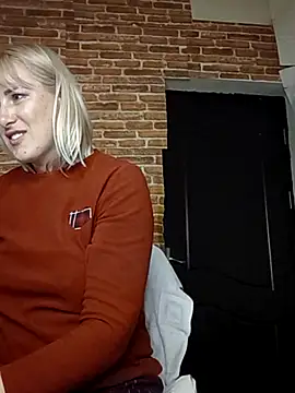  Horny milf  online show from 16, 3, 2025