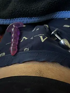 Snapshot of mamoubz chatting on 4, 2, 2026 mamoubz online show from 4, 2, 2026