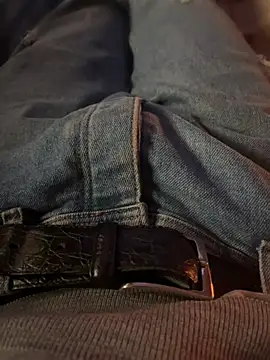 Snapshot of mamoubz chatting on 15, 4, 2026 mamoubz online show from 15, 4, 2026