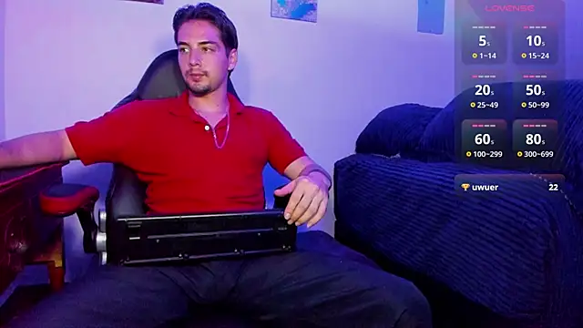 Snapshot of Alex_smith00 chatting on 15, 1, 2025 Alex smith00 online show from 15, 1, 2025