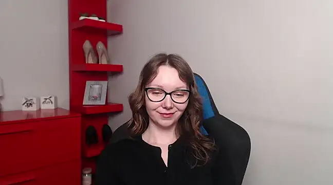 Cookie zoe online show from 6, 3, 2025