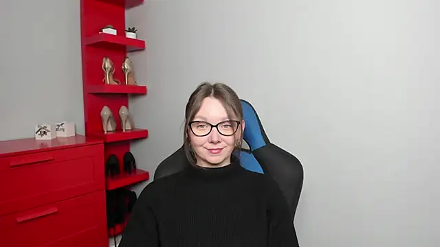 Cookie zoe online show from 2, 12, 2025