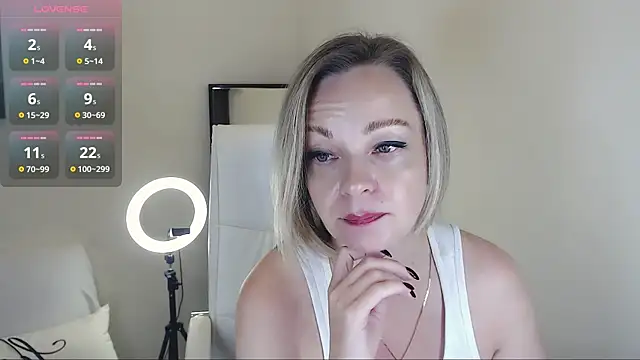 Snapshot of Tilly_Eliot chatting on 14, 2, 2025 Tilly Eliot online show from 14, 2, 2025