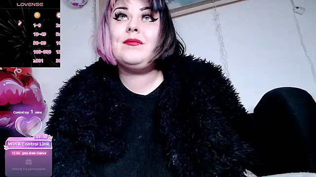 Psychobitch7 online show from 17, 2, 2025