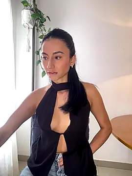  Amatista online show from 8, 11, 2025