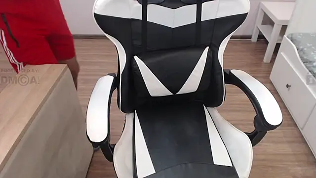 Mandarin4ks online show from 4, 2, 2025