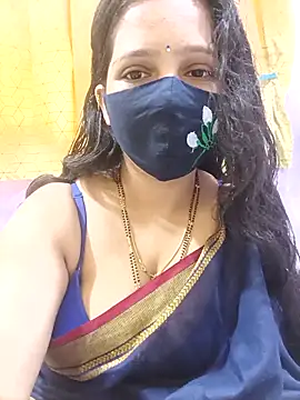 Rising Smiler online show from 23, 11, 2025