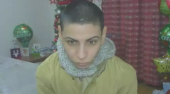 Snapshot of hotSANDRA_STARR chatting on 17, 12, 2024 hotSANDRA STARR online show from 17, 12, 2024