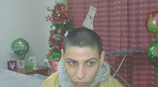 Snapshot of hotSANDRA_STARR chatting on 18, 12, 2024 hotSANDRA STARR online show from 18, 12, 2024