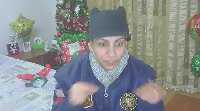 Snapshot of hotSANDRA_STARR chatting on 18, 12, 2024 hotSANDRA STARR online show from 18, 12, 2024