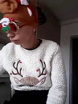 Snapshot of hotSANDRA_STARR chatting on 25, 12, 2024 hotSANDRA STARR online show from 25, 12, 2024