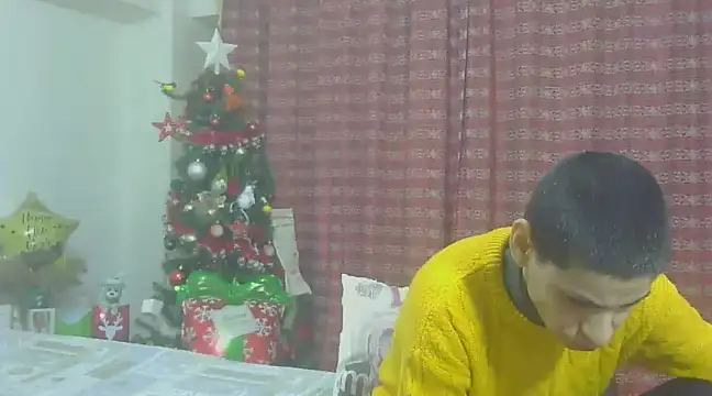 Snapshot of hotSANDRA_STARR chatting on 5, 1, 2025 hotSANDRA STARR online show from 5, 1, 2025