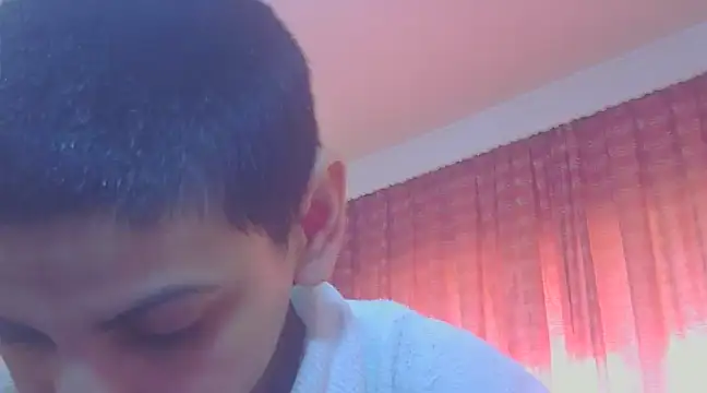 Snapshot of hotSANDRA_STARR chatting on 8, 1, 2025 hotSANDRA STARR online show from 8, 1, 2025