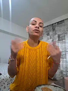 Snapshot of hotSANDRA_STARR chatting on 10, 3, 2025 hotSANDRA STARR online show from 10, 3, 2025