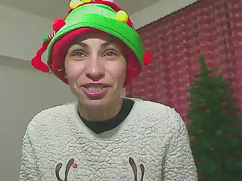 Snapshot of hotSANDRA_STARR chatting on 20, 12, 2025 hotSANDRA STARR online show from 20, 12, 2025