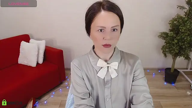 VickyGolden online show from 13, 4, 2026