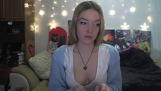 Snapshot of SecretSophia chatting on 19, 2, 2025 SecretSophia online show from 19, 2, 2025