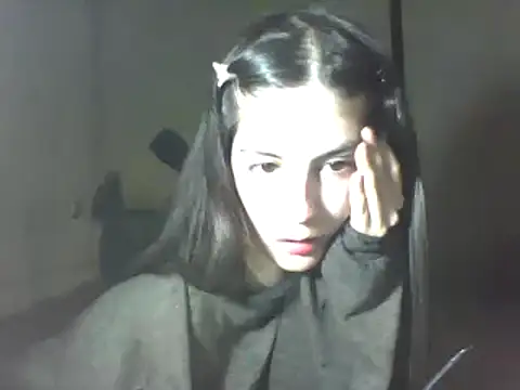 Snapshot of Insomniacl chatting on 4, 4, 2026 Insomniacl online show from 4, 4, 2026