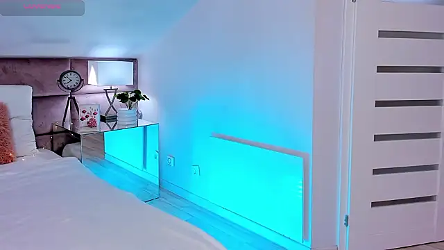 MiaMuse online show from 13, 3, 2026