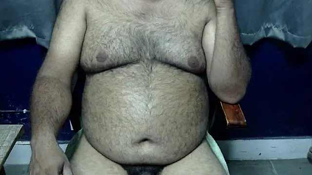 Snapshot of hairysubcub_70 chatting on 11, 5, 2026 hairysubcub 70 online show from 11, 5, 2026