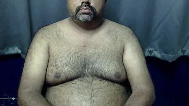 Snapshot of hairysubcub_70 chatting on 20, 6, 2026 hairysubcub 70 online show from 20, 6, 2026