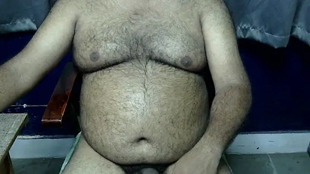 Snapshot of hairysubcub_70 chatting on 9, 7, 2026 hairysubcub 70 online show from 9, 7, 2026