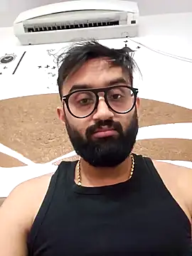 love4shownude online show from 4, 1, 2025