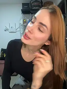 Snapshot of SofiaCarter chatting on 1, 3, 2025 SofiaCarter online show from 1, 3, 2025