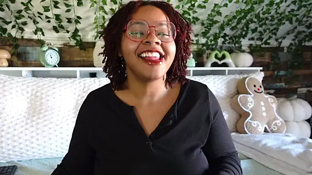 Snapshot of -khayaparker chatting on 3, 3, 2025 -khayaparker online show from 3, 3, 2025