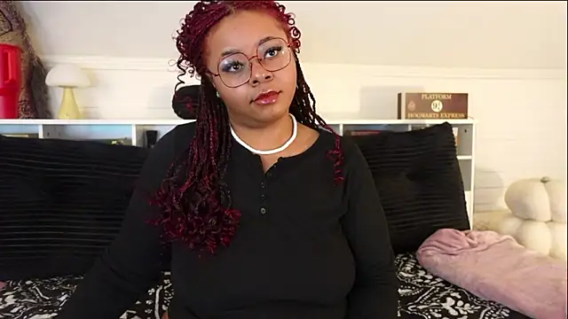 -khayaparker online show from 12, 3, 2026