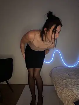 Snapshot of OIivia chatting on 13, 1, 2025 OIivia online show from 13, 1, 2025