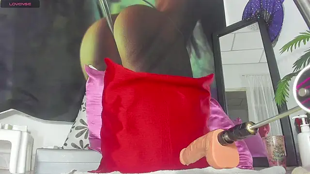 Snapshot of marie69storm chatting on 14, 4, 2026 marie69storm online show from 14, 4, 2026