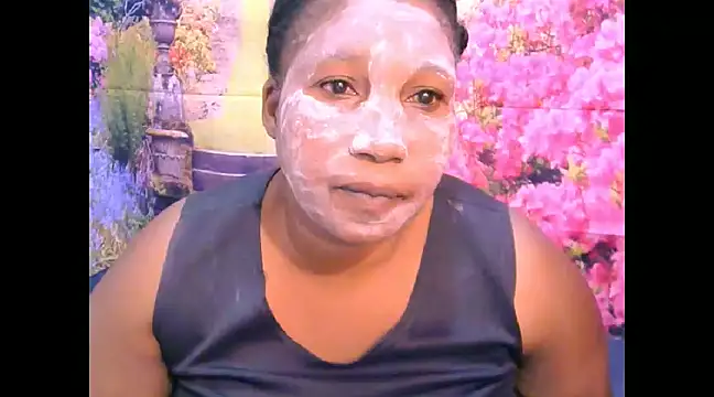 Snapshot of mysticeboney chatting on 27, 1, 2025 mysticeboney online show from 27, 1, 2025