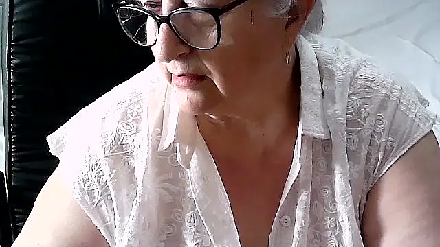 Snapshot of LolkaAlyss chatting on 18, 2, 2025 LolkaAlyss online show from 18, 2, 2025