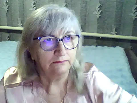 Snapshot of LolkaAlyss chatting on 9, 3, 2025 LolkaAlyss online show from 9, 3, 2025