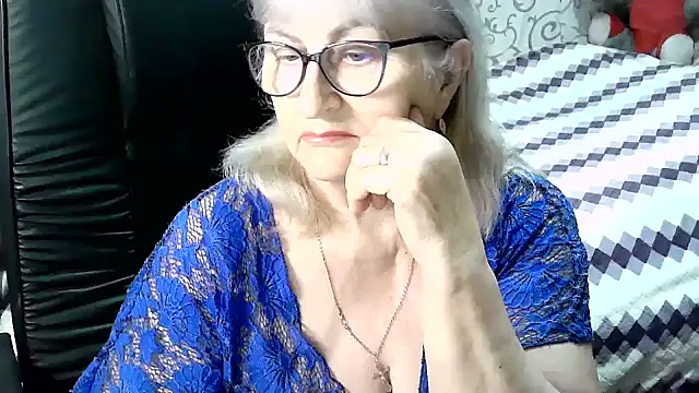 Snapshot of LolkaAlyss chatting on 21, 3, 2025 LolkaAlyss online show from 21, 3, 2025