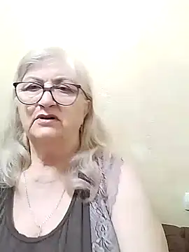 Snapshot of LolkaAlyss chatting on 28, 9, 2025 LolkaAlyss online show from 28, 9, 2025