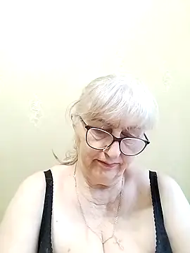 Snapshot of LolkaAlyss chatting on 30, 9, 2025 LolkaAlyss online show from 30, 9, 2025