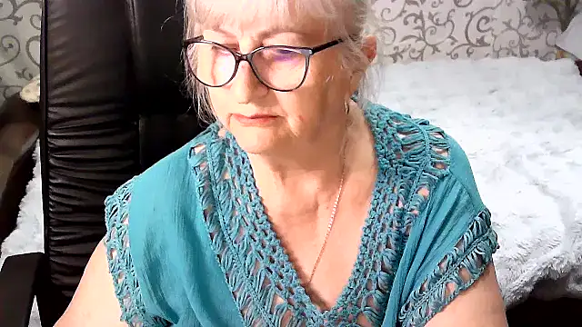 Snapshot of LolkaAlyss chatting on 9, 10, 2025 LolkaAlyss online show from 9, 10, 2025