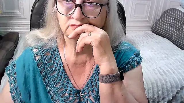 Snapshot of LolkaAlyss chatting on 8, 6, 2026 LolkaAlyss online show from 8, 6, 2026