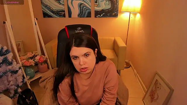 BattyMoll online show from 3, 12, 2024