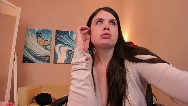 BattyMoll online show from 4, 12, 2024