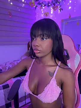 Snapshot of Vane_Rossee chatting on 9, 3, 2026 Vane Rossee online show from 9, 3, 2026