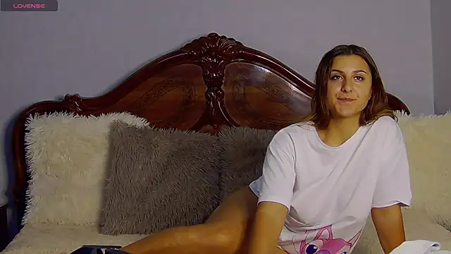 Snapshot of NicolePlay chatting on 30, 10, 2025 NicolePlay online show from 30, 10, 2025