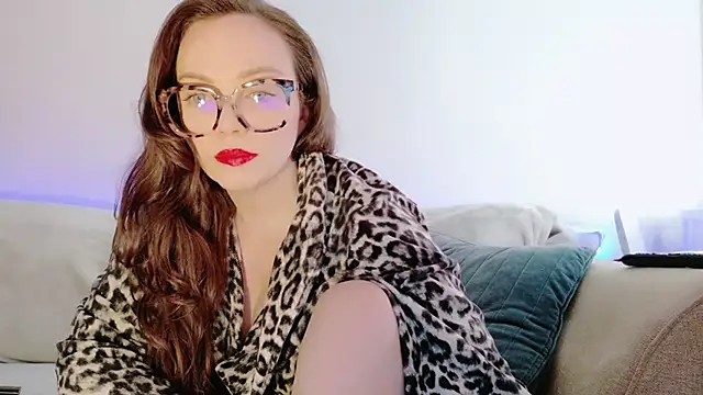 FemDom RubyKnightXXO online show from 6, 3, 2025