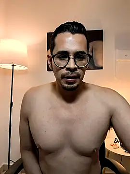 Snapshot of towers_j chatting on 6, 1, 2026 towers j online show from 6, 1, 2026