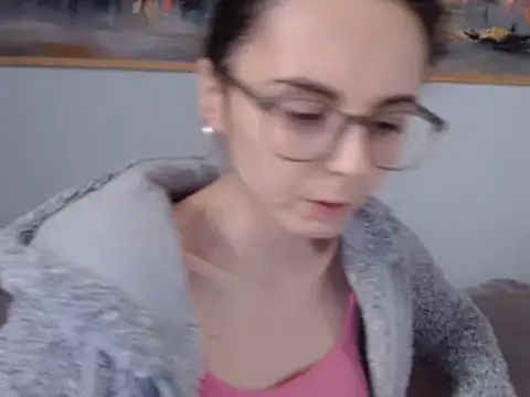 Snapshot of cleophee chatting on 12, 2, 2025 cleophee online show from 12, 2, 2025