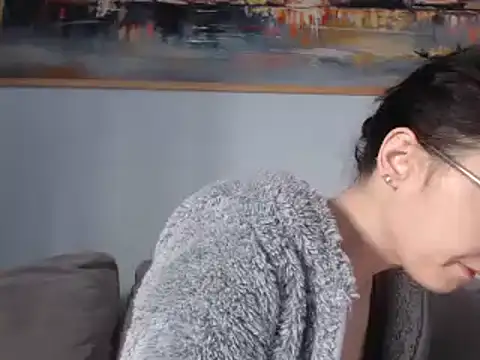 Snapshot of cleophee chatting on 4, 3, 2025 cleophee online show from 4, 3, 2025