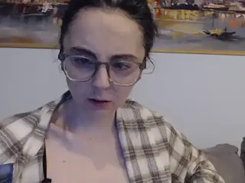 Snapshot of cleophee chatting on 11, 3, 2025 cleophee online show from 11, 3, 2025