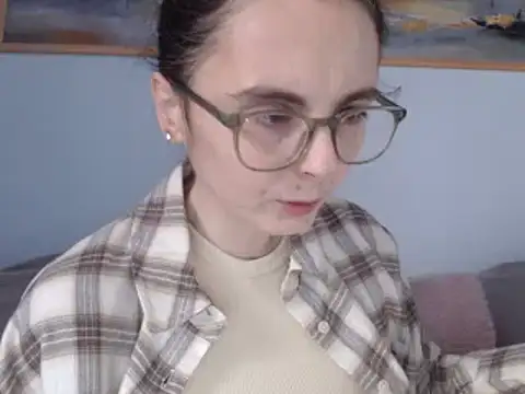 Snapshot of cleophee chatting on 12, 3, 2025 cleophee online show from 12, 3, 2025